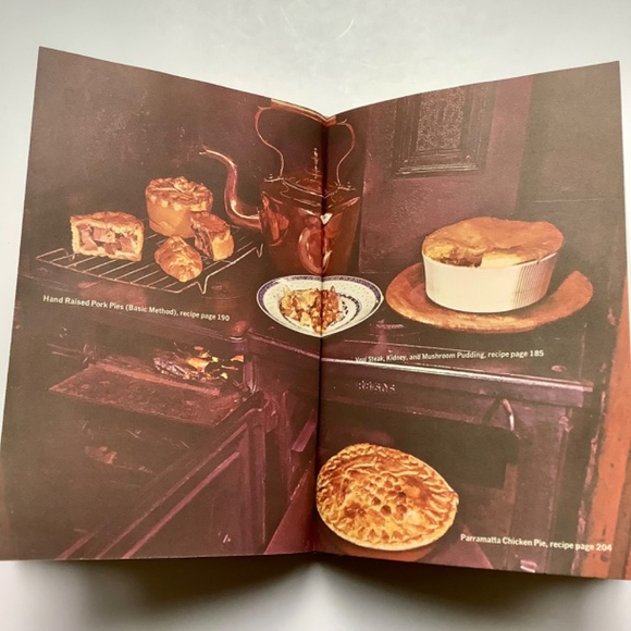 The Graham Kerr Cookbook by The Galloping Gourmet - Picture 4 of 11
